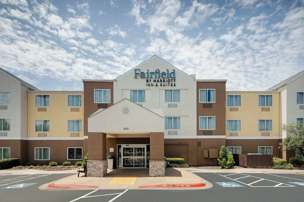 Hotel Fairfield Inn & Suites by Marriott Austin-University Area, Austin, photo