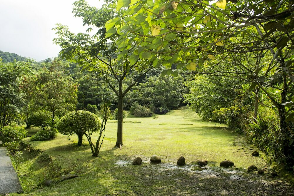 Фото Lands in Love Hotel