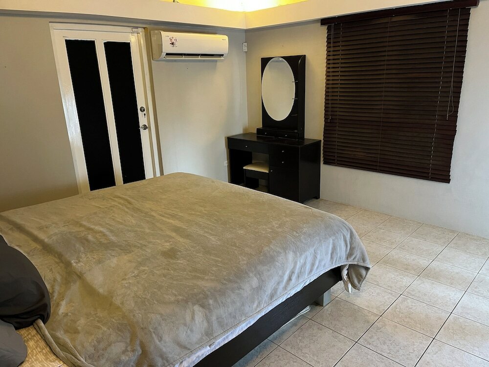 Фото Genesis Apartments