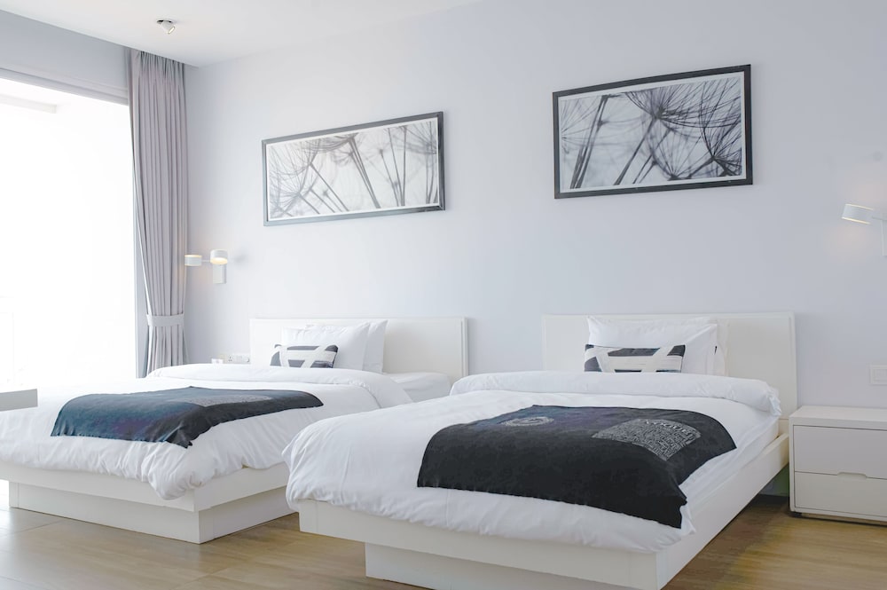 Фото La Vogue Boutique Hotel & Casino