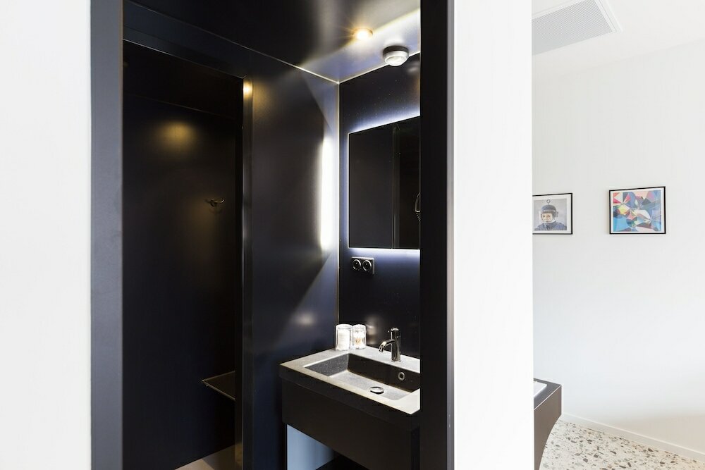 Фото Yust Antwerp