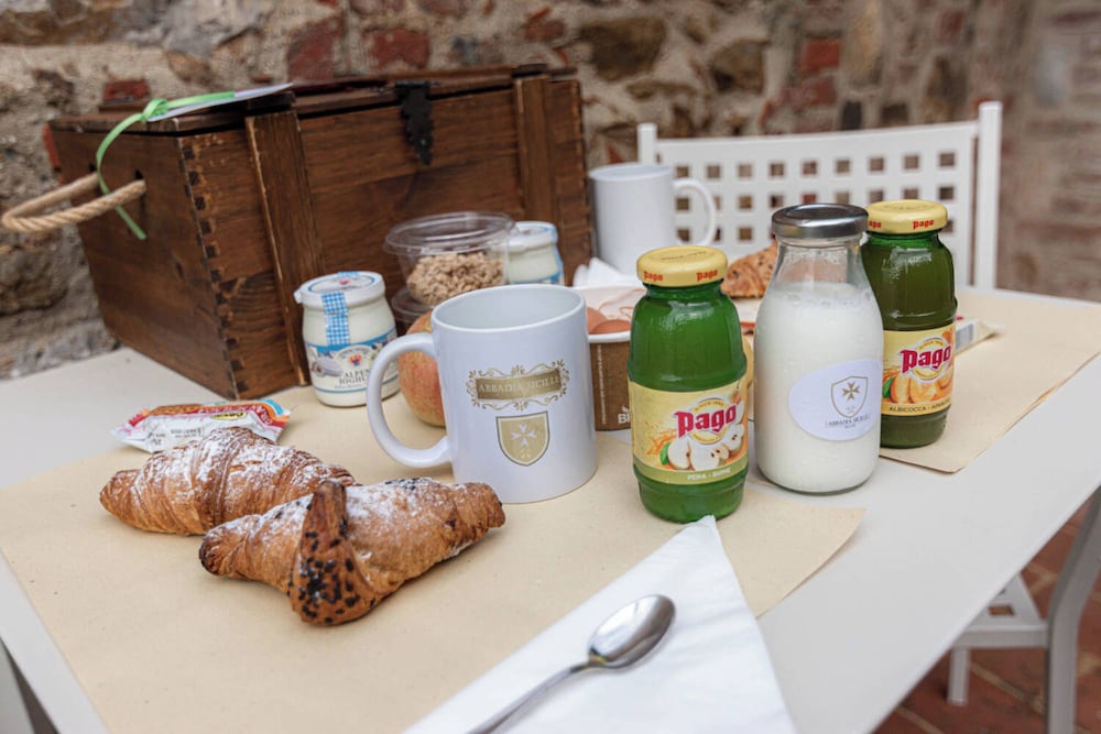 Фото Abbadia Sicille Relais