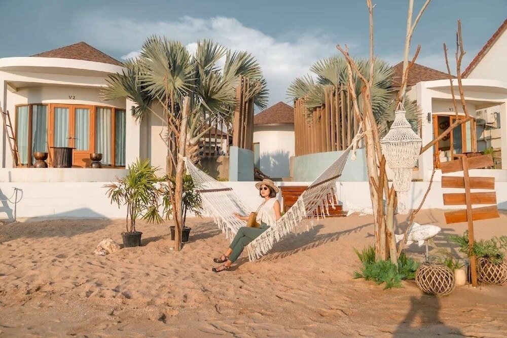 Фото Maldives Beach Resort