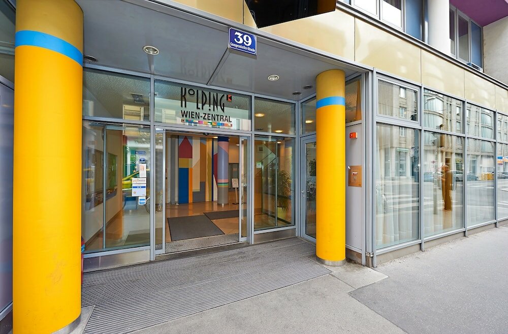 Фото Hotel Kolpinghaus Wien Zentral