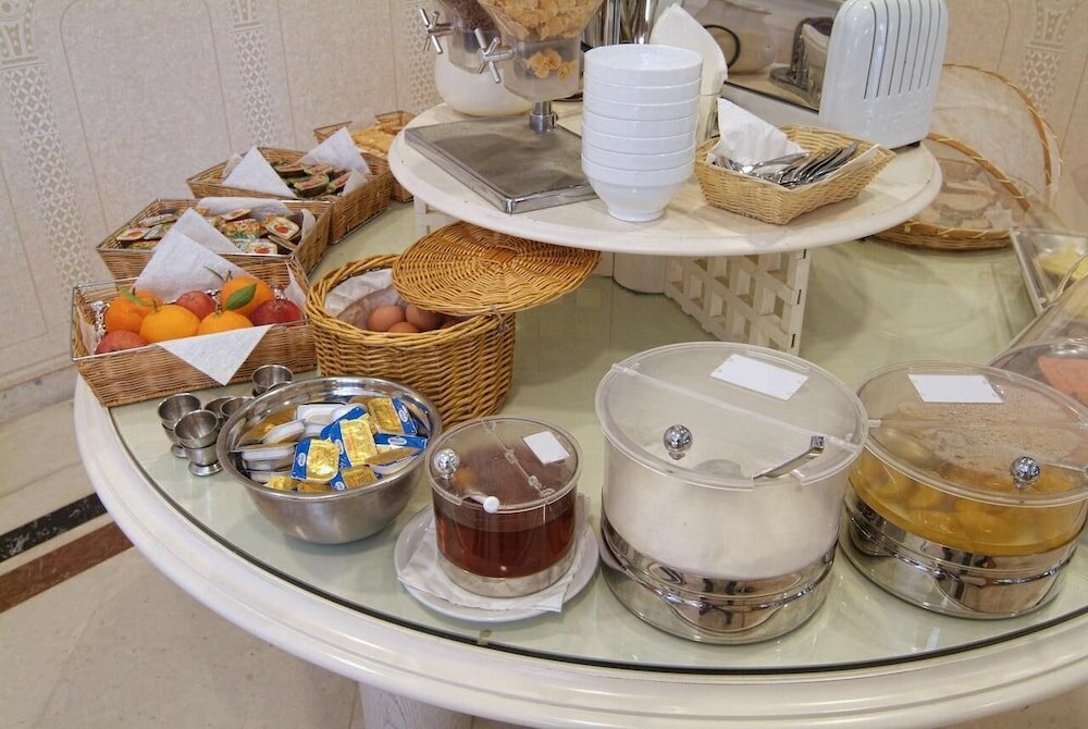 Фото Hotel Kalafati