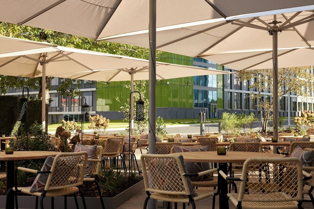 Фото Novotel Luxembourg Kirchberg