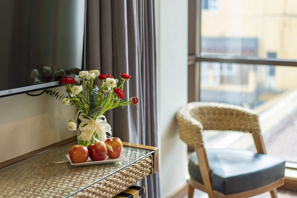 Фото Mk Premier Boutique Hotel