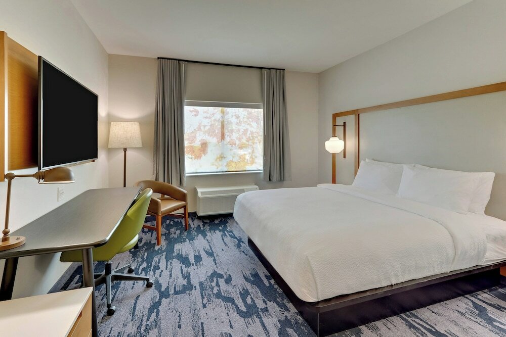 Фото Fairfield Inn & Suites by Marriott Dallas Love Field