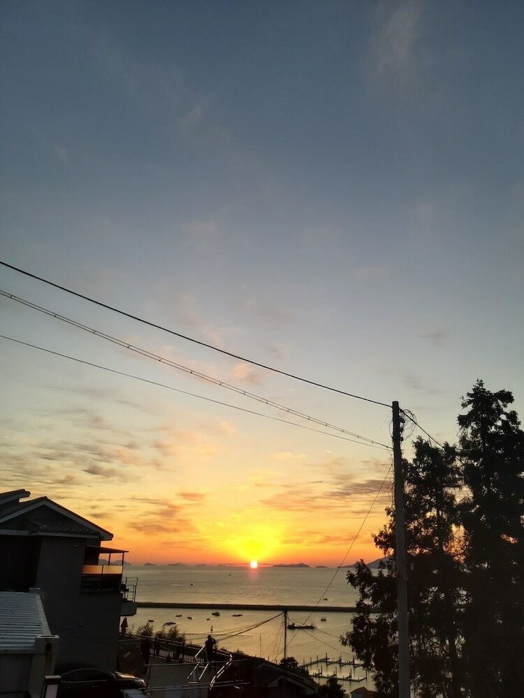 Фото Namhae Oceanview Pension