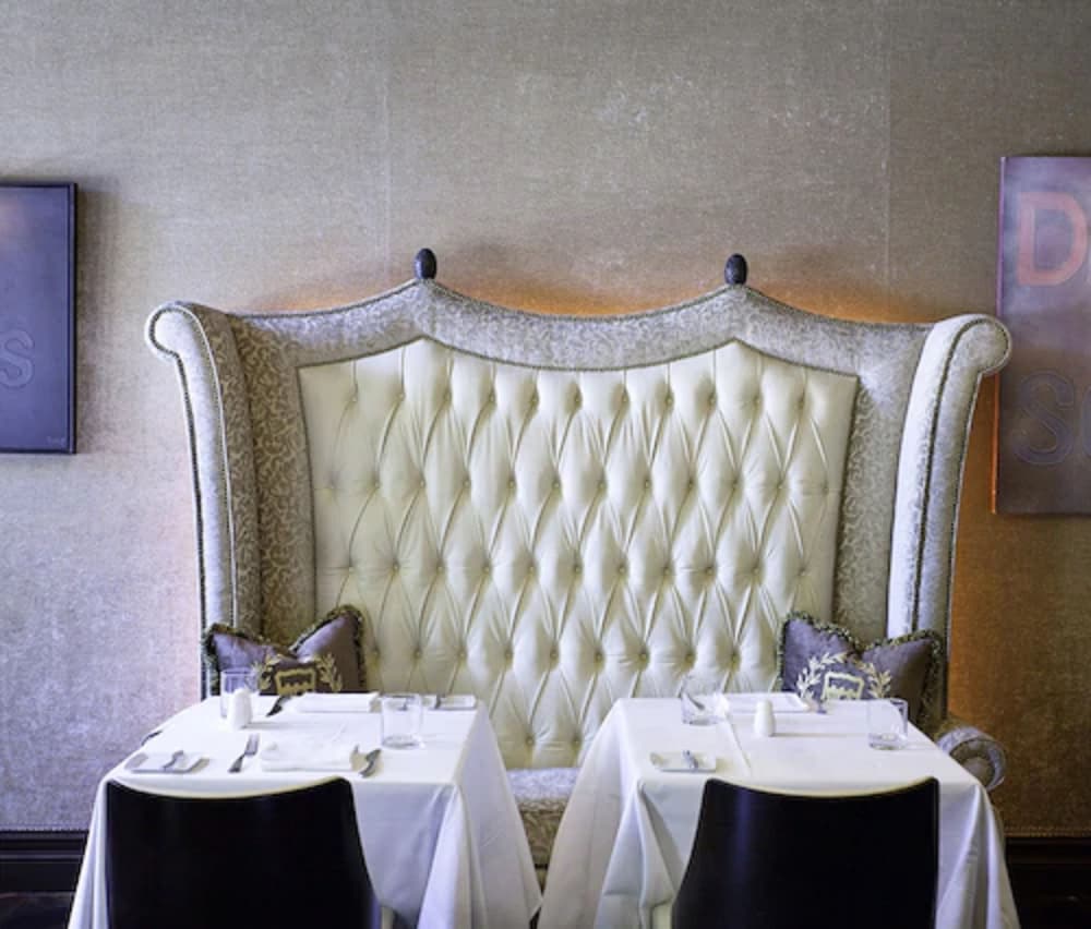 Фото Windsor Arms Hotel