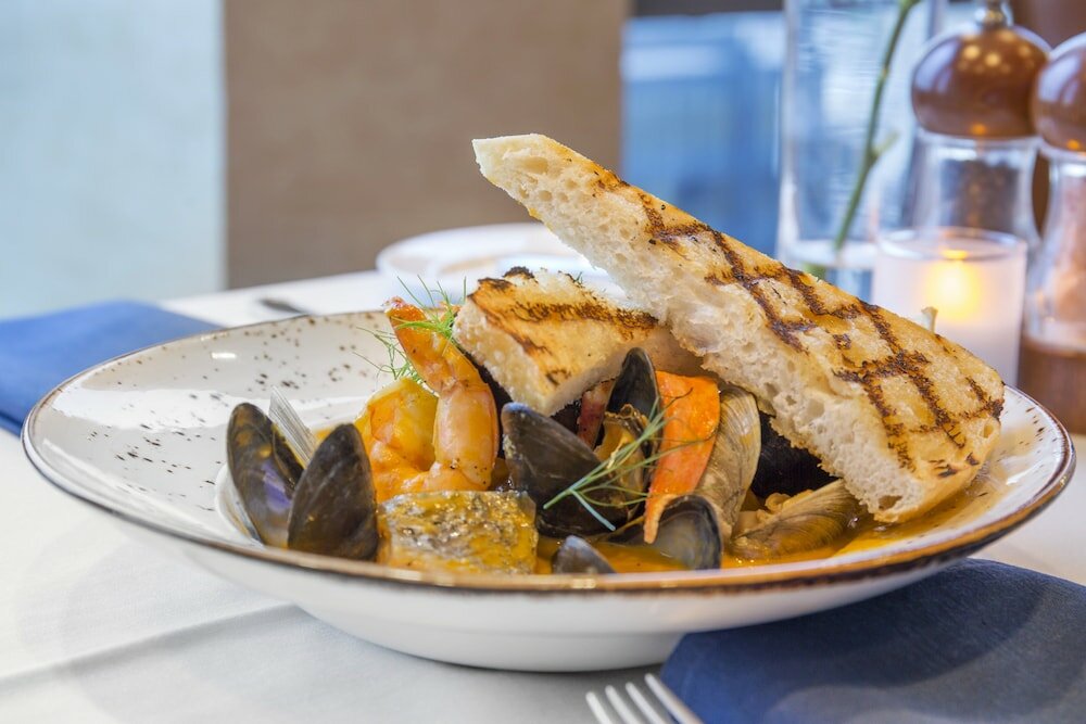 Фото Omni New Haven Hotel at Yale