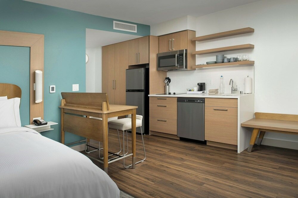 Фото Element Portland Beaverton