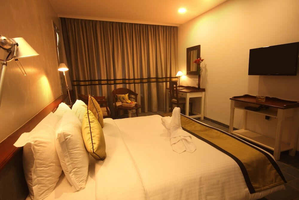 Фото The Fern Residency Miramar