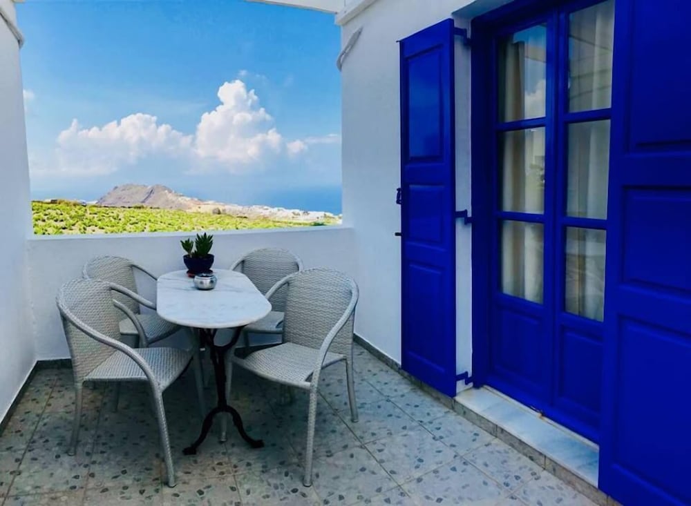 Фото Villa Happening