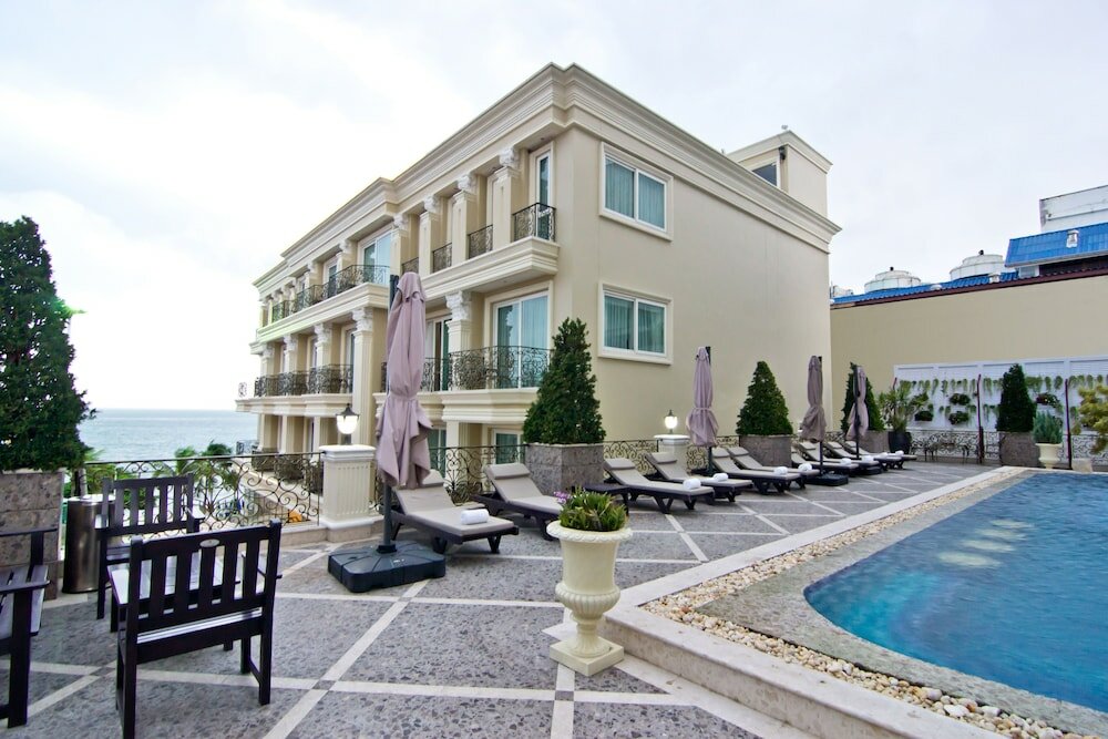 Фото отеля 3