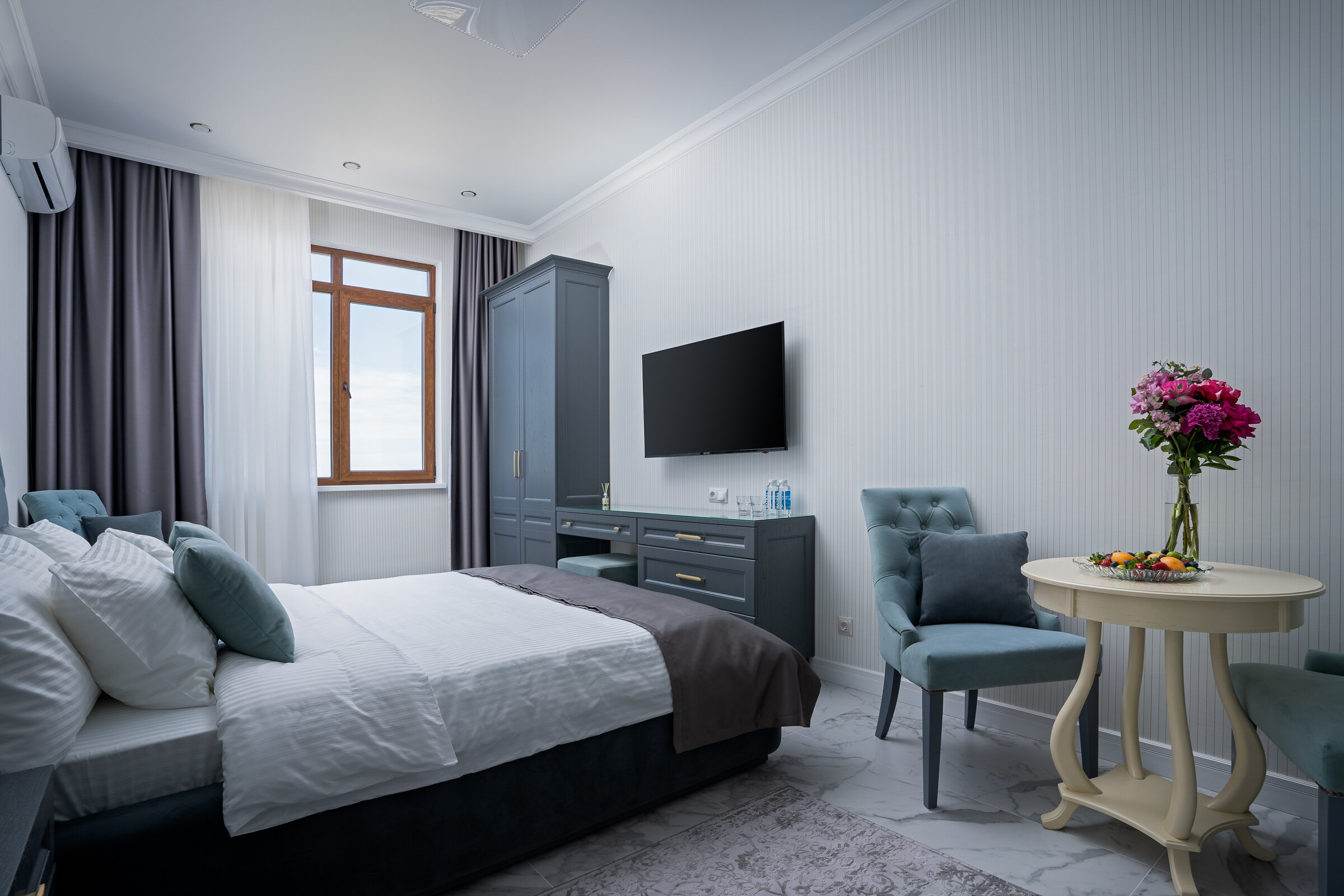 Фото Wolf Apartments