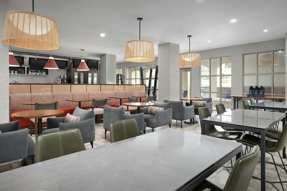 Фото Courtyard Marriott Paso Robles