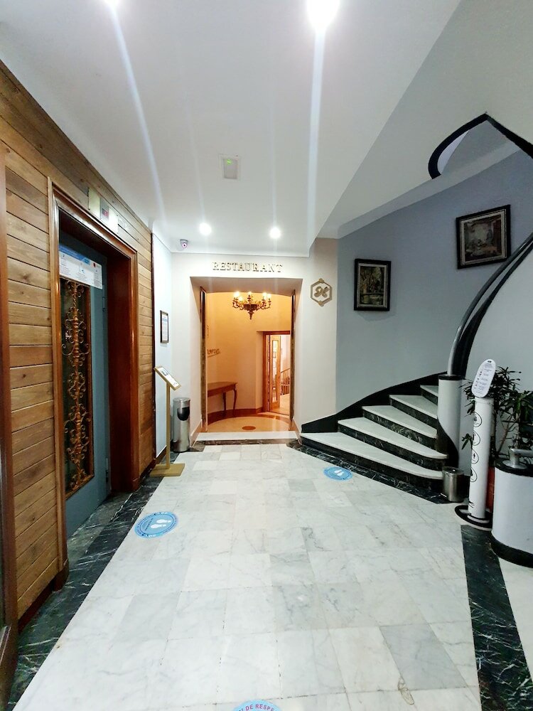 Фото Hotel Rembrandt