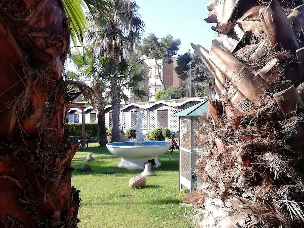 Фото Green Park Hotel