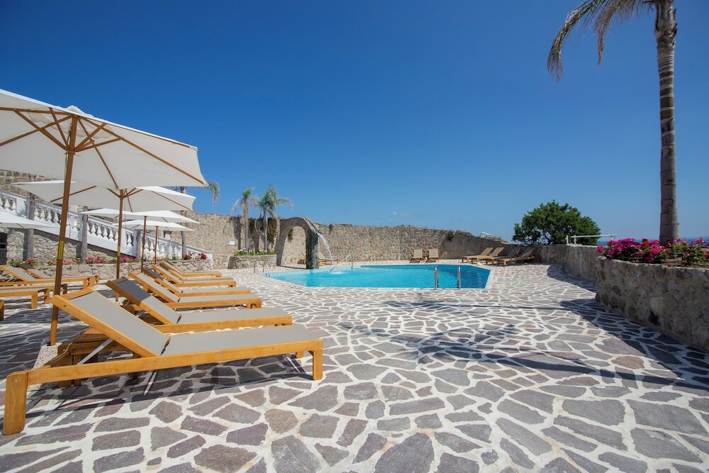 Фото Hotel Pagoda