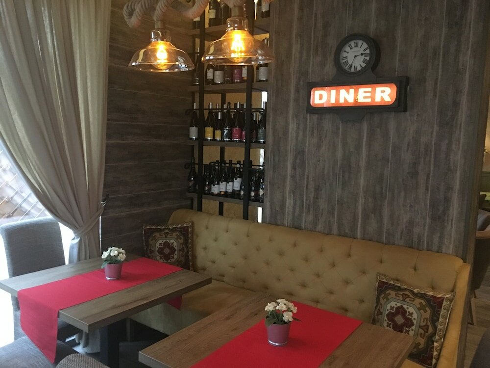 Фото Family Hotel Agoncev