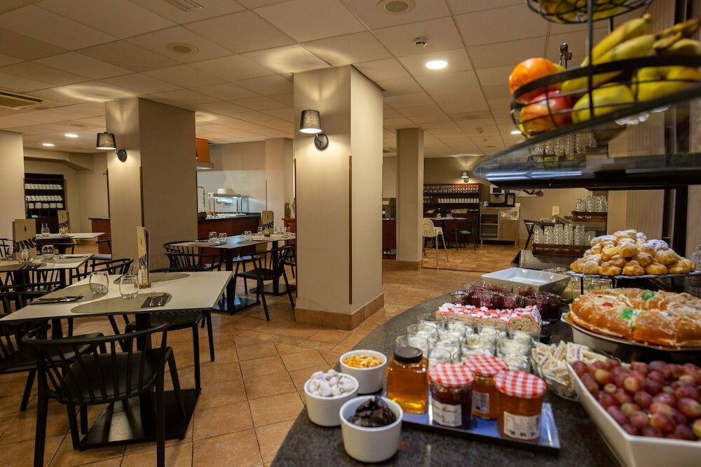 Фото Hotel Grand Pas