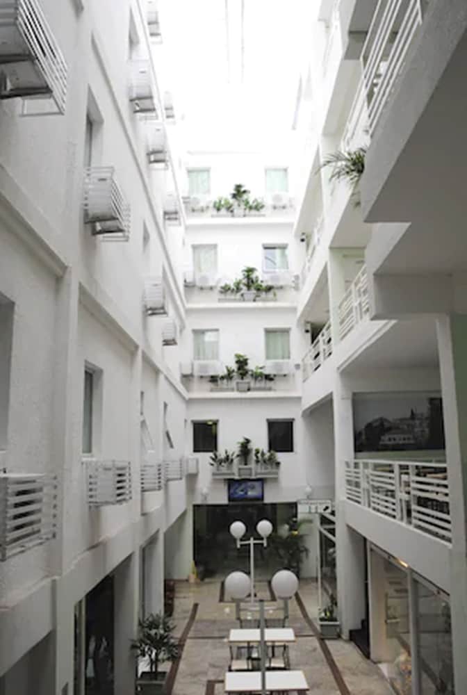 Фото Hotel Family