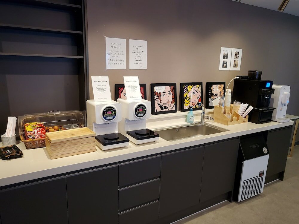 Фото The Stone Bridge Hotel