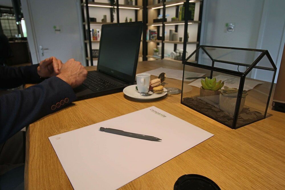 Фото Campanile Hotel Senlis