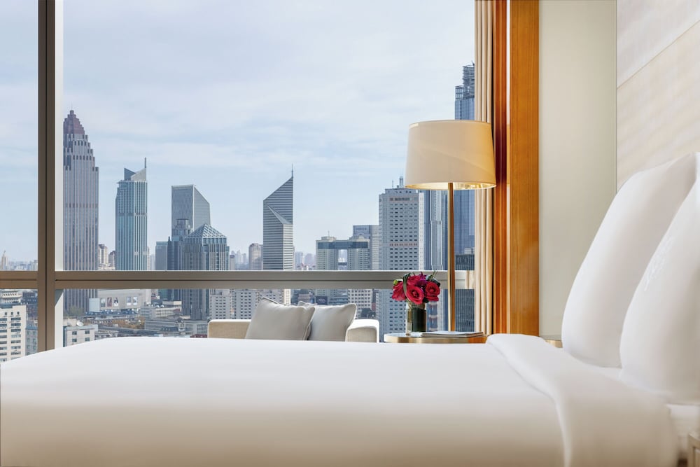Фото Four Seasons Hotel Tianjin
