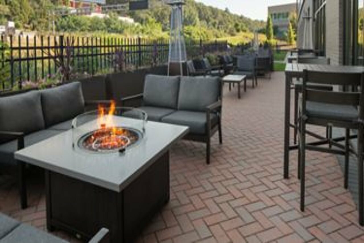 Фото Residence Inn by Marriott Boston Waltham