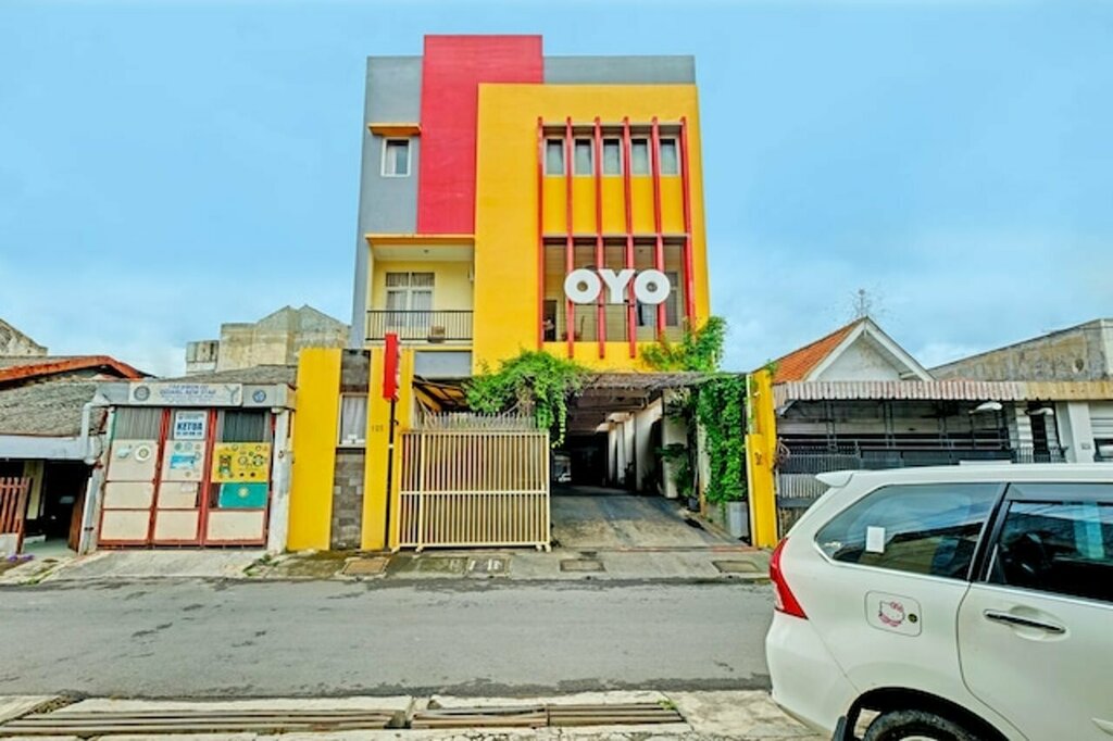 Hotel Sky Guesthouse, Semarang, photo