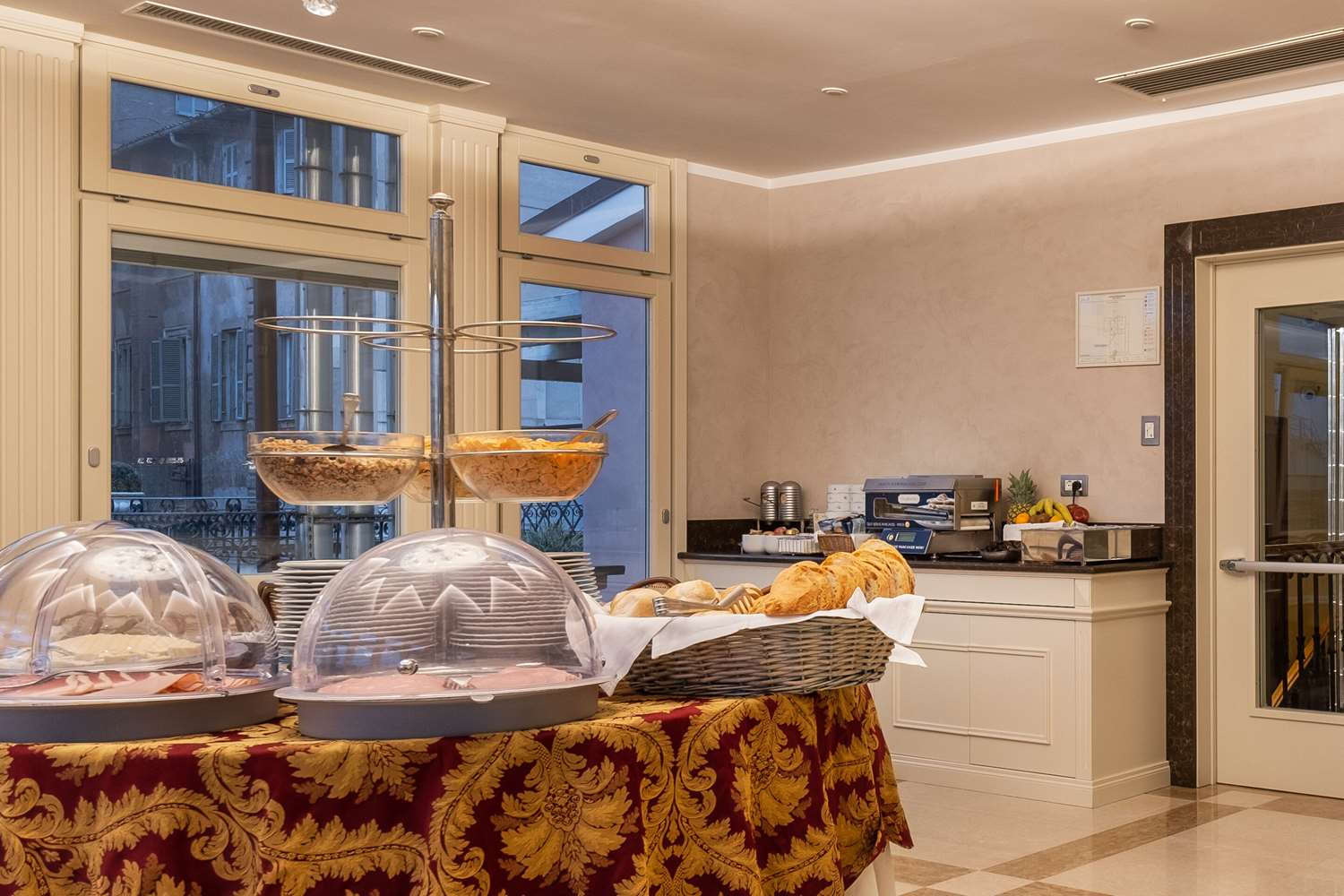 Фото Comfort Hotel Bolivar