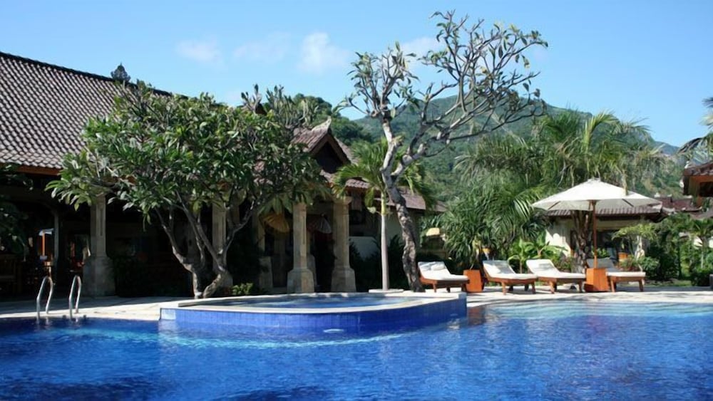 Фото Arya Amed Beach Resort and Dive Center