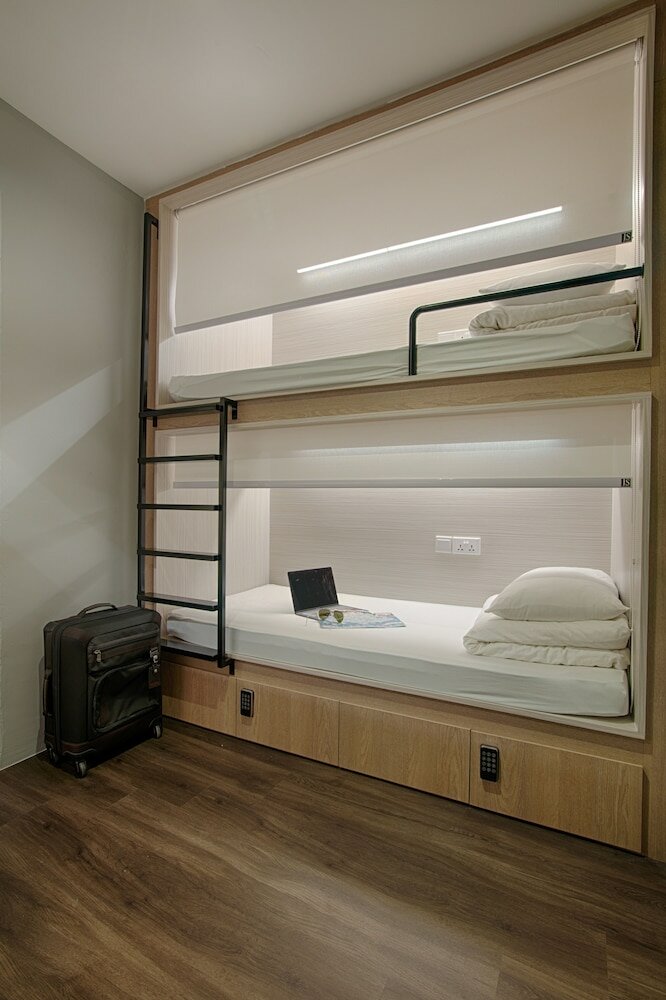 Фото Galaxy Pods Capsule Hotel Boat Quay