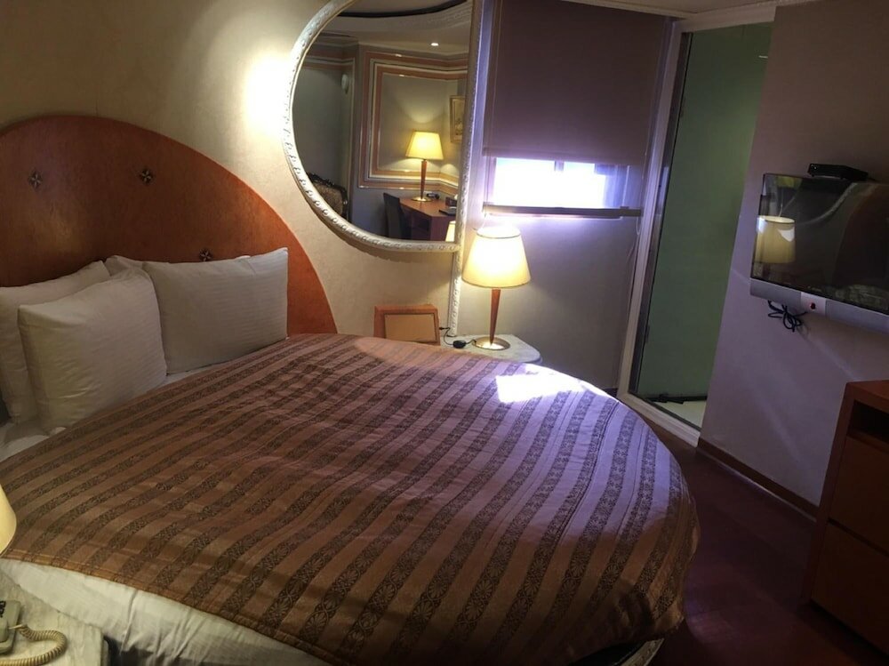 Фото Charming Castle Hotel