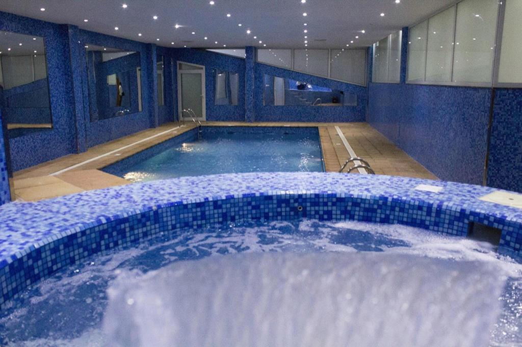 Фото Merfal Hotel Apartments Al Taawan