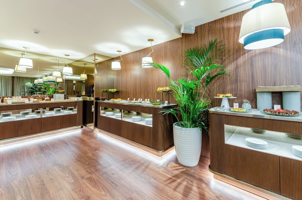 Фото Turim Lisboa Hotel