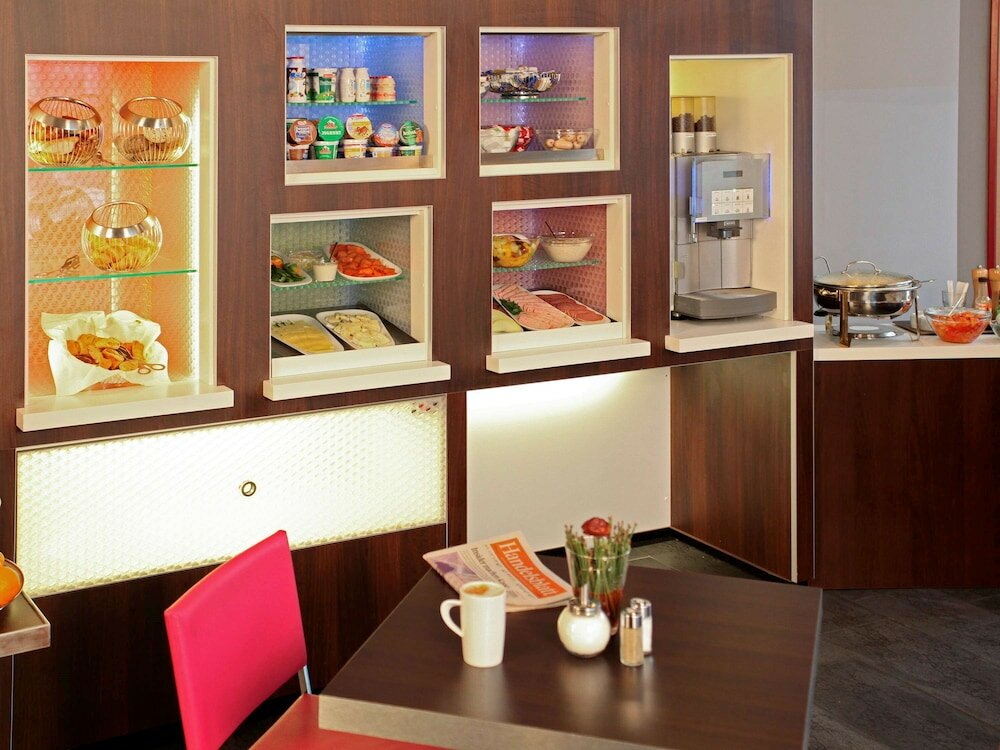 Фото Novotel Suites München Parkstadt Schwabing