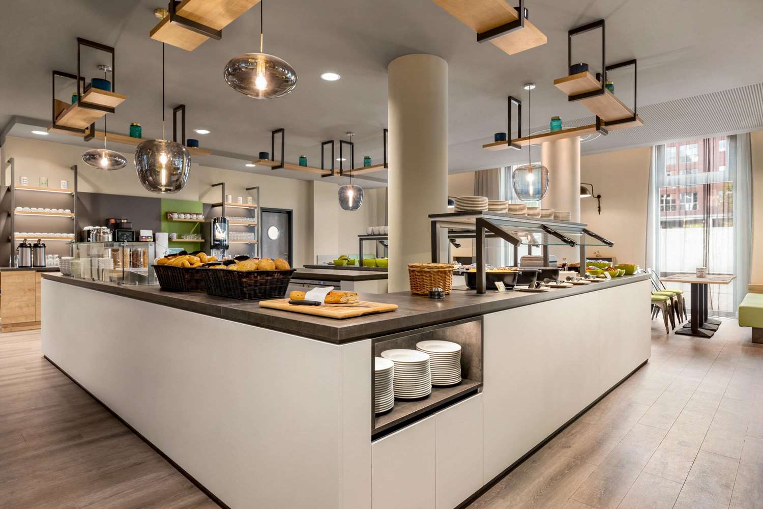 Фото Super 8 by Wyndham Hamburg Mitte