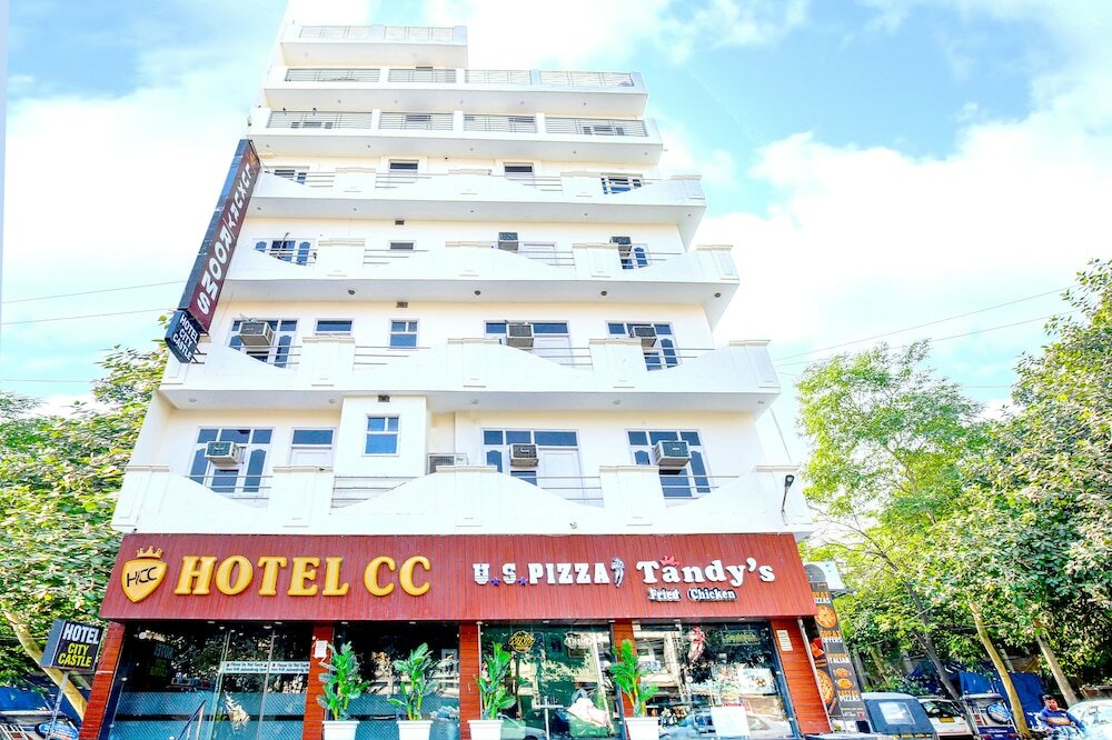 Фото отеля 1