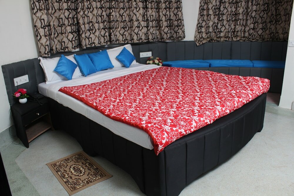 Фото Hotel Nest International