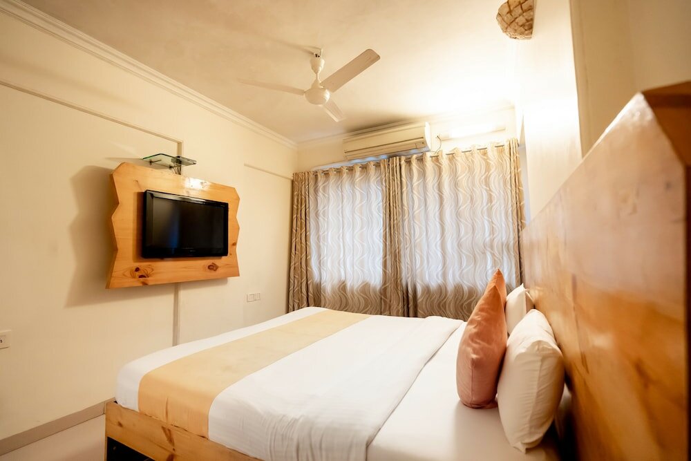 Фото Hotel Mina International