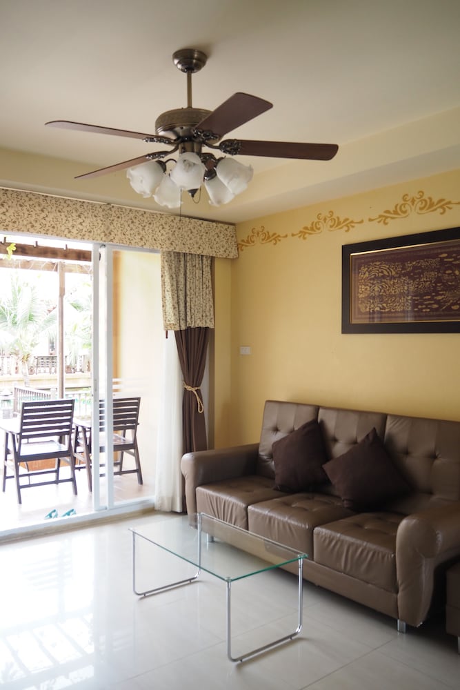 Фото Villa Thongbura