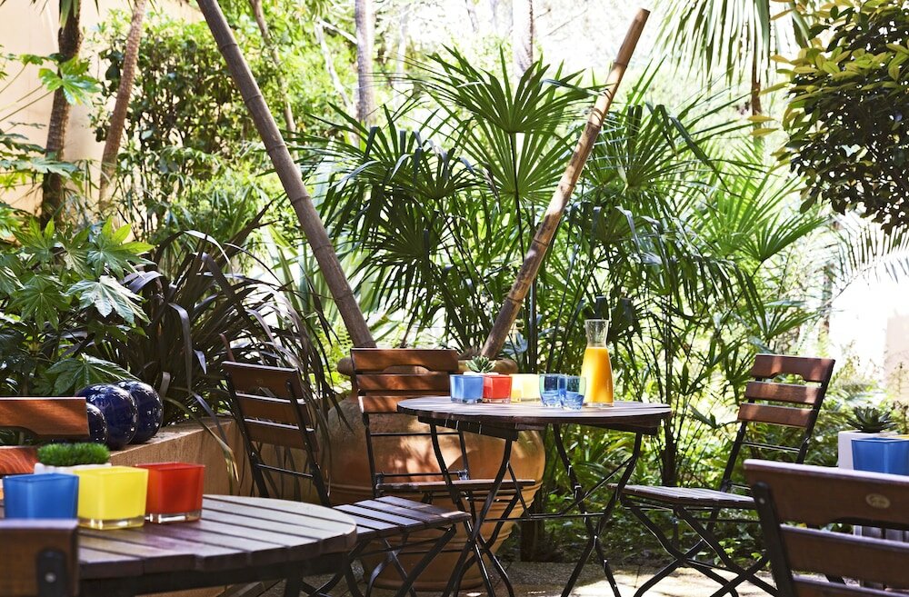 Фото Nice Promenade Residhome Aparthotel