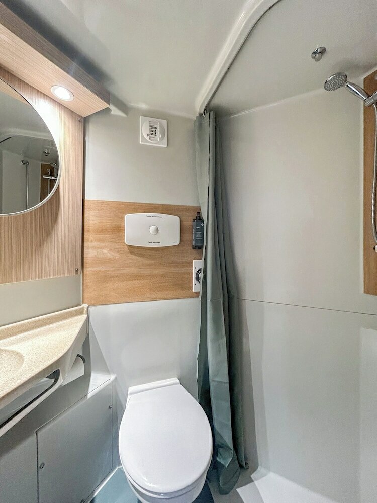 Фото Hôtel d’Olivet Orléans Sud