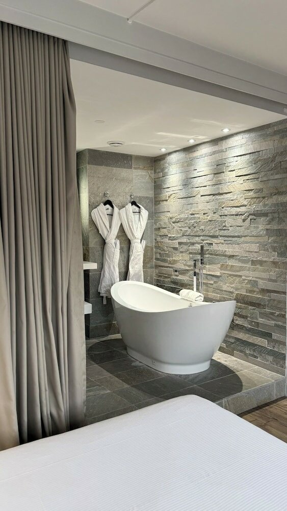 Фото Hotel Rohan