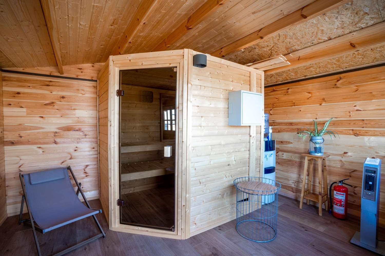 Фото Qu Hotel Augsburg