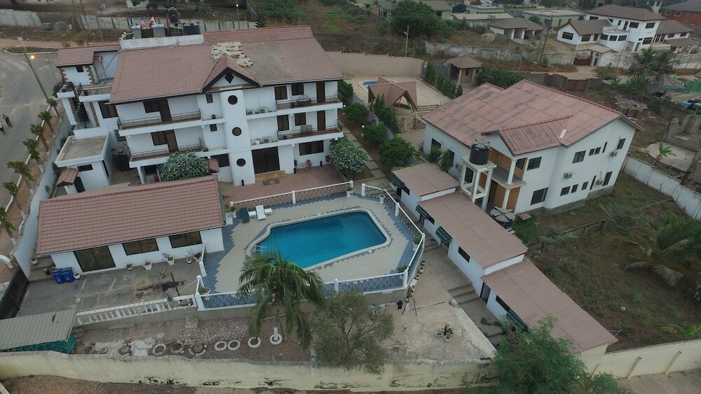 Фото Hill View Hotel McCarthy Hills