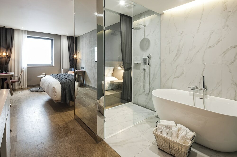 Фото Hotel28 Myeongdong